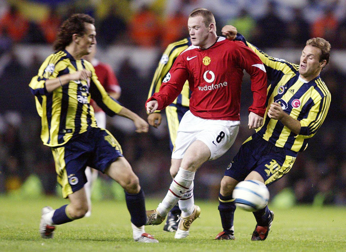 Soccer - UEFA Champions League - Group D -Manchester United v Fenerbahce - Old Trafford Stadium, Manchester