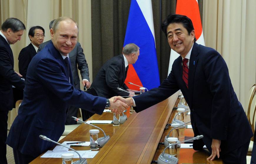 p2-abe-russia-a-20140210-870x557