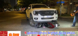 រថយន្ត ford ranger បេីក​បុក​ម៉ូតូ​HONDA CLICK  អូស​ម៉ូតូ​ជា​ច្រើន​ម៉ែត្រ​ បណ្ដាល​ឲ្យ​ស្ត្រី​ម្នាក់​រងរបួស​ធ្ងន់​