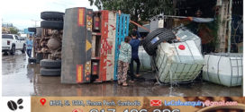 រថយន្តធុនធំបេីកគេចពីម៉ូតូក្រឡាប់ផ្ងារជេីងចូលផ្ទះពលរដ្ឋបណ្តាលឲ្យមនុស្សប្រុសស្រី០៥នាក់ រងរបួសធ្ងន់ស្រាល