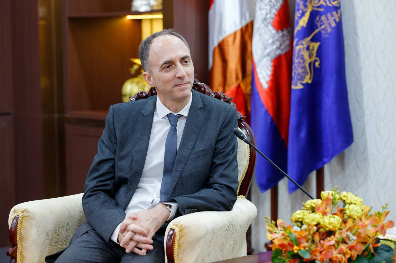 ក្រុមការងារ