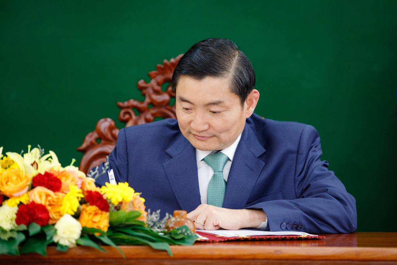 ទិដ្ឋភាពរួម