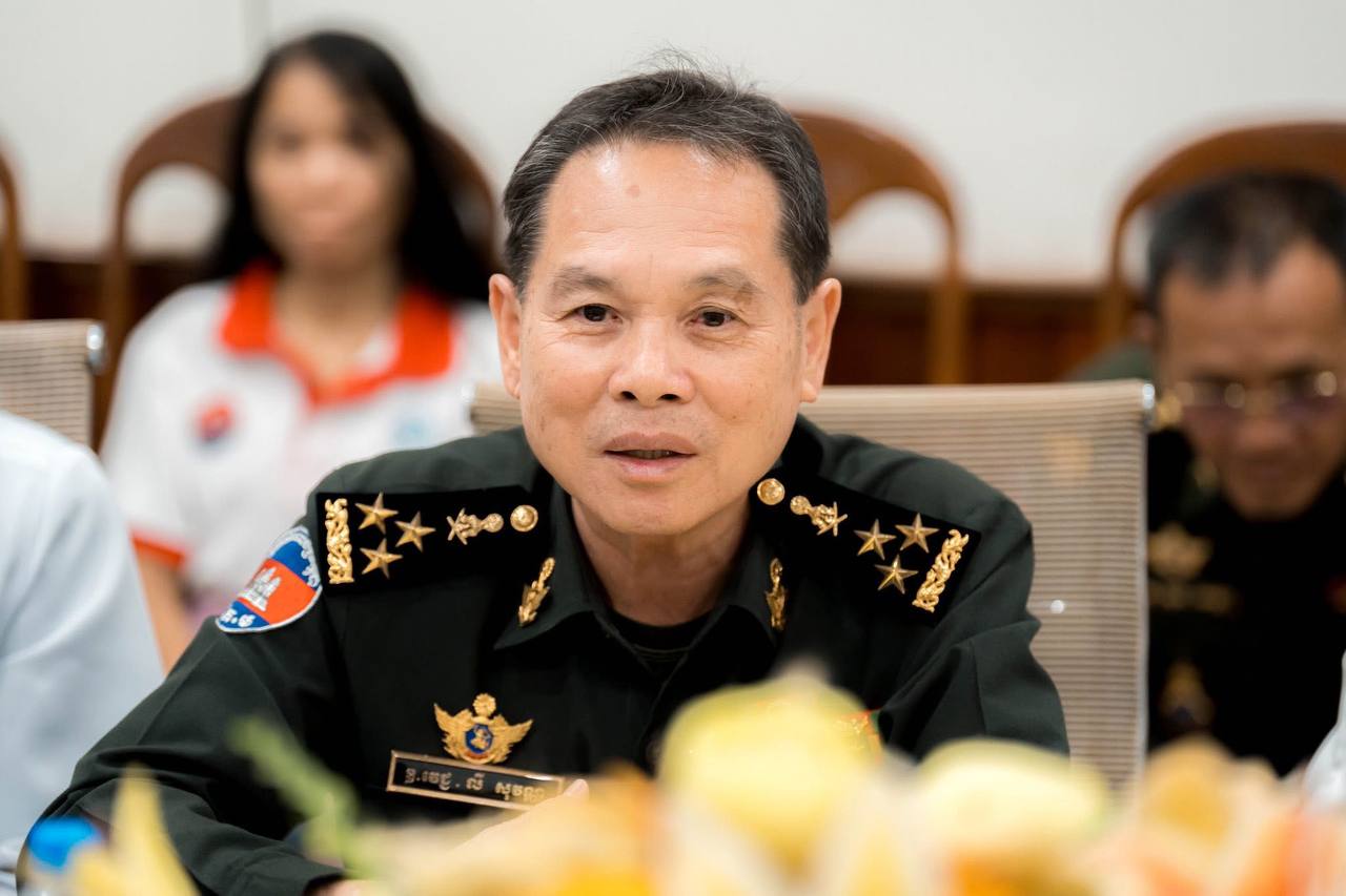 សមាជិកសមាគមនារី