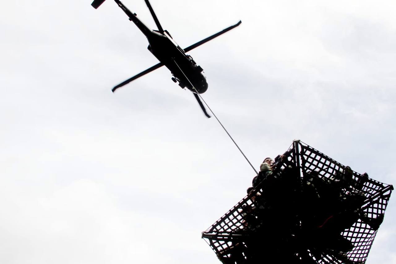 ឧទ្ធម្ភាគចក្រជួយសង្គ្រោះ