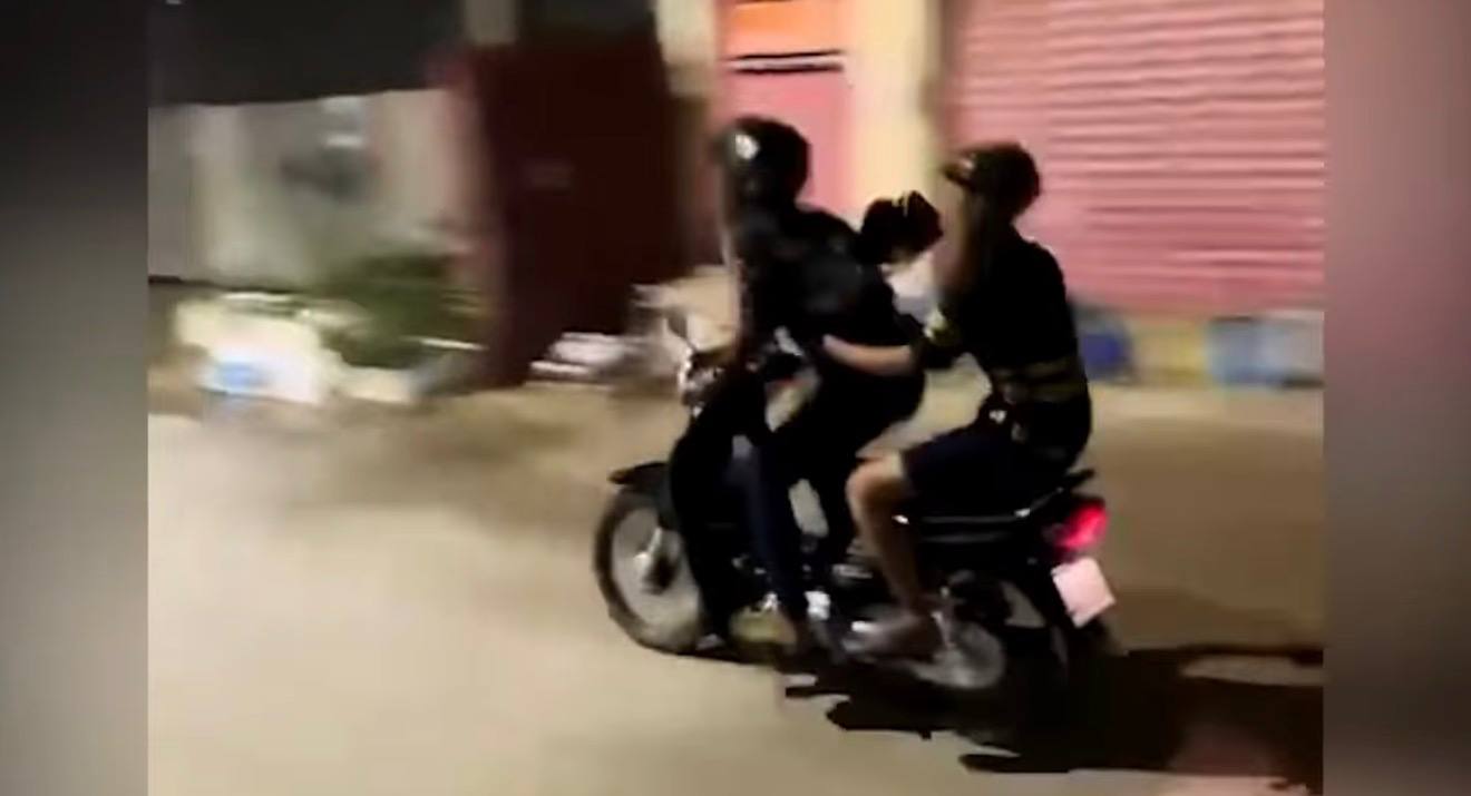 ការអប់រំក្មេងទំនើង