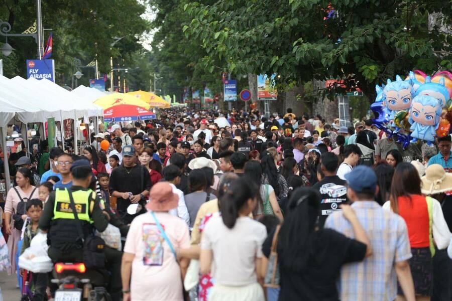 សកម្មភាពនៅបុណ្យអុំទូក