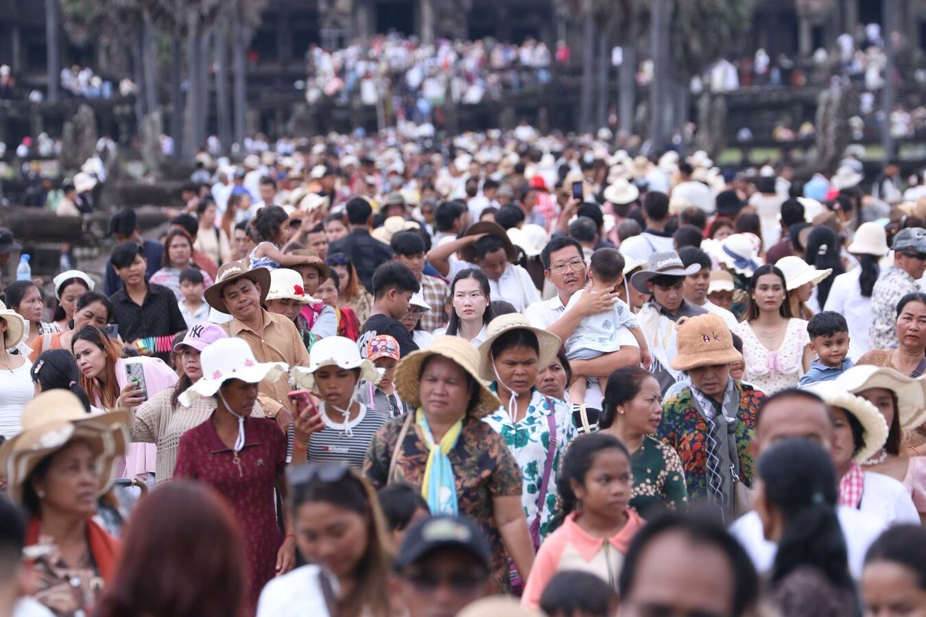 ទិដ្ឋភាពមនុស្សកកកុញ