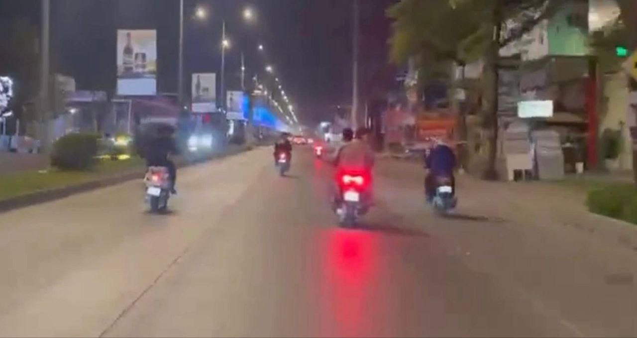 ម៉ូតូដែលត្រូវបានឃាត់