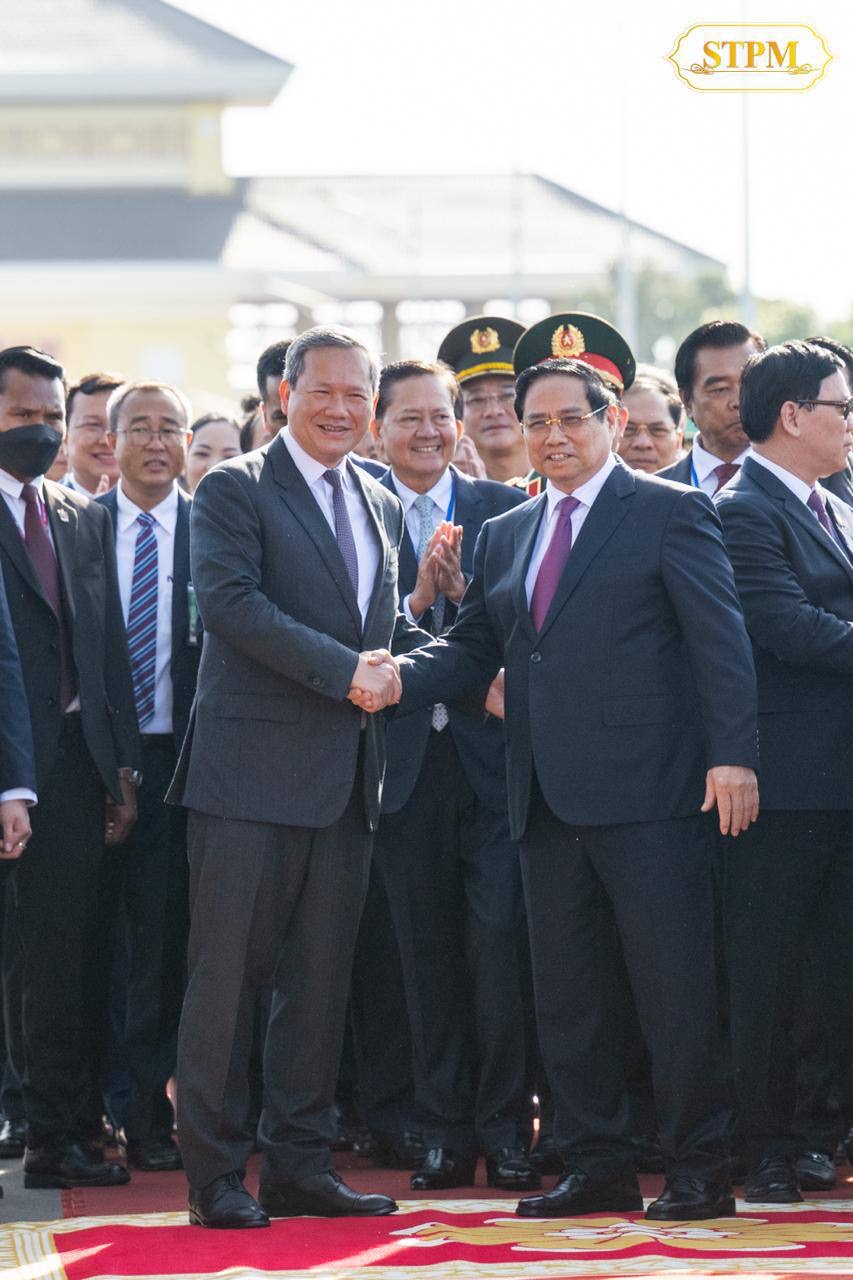 អភិវឌ្ឍន៍តំបន់ព្រំដែន