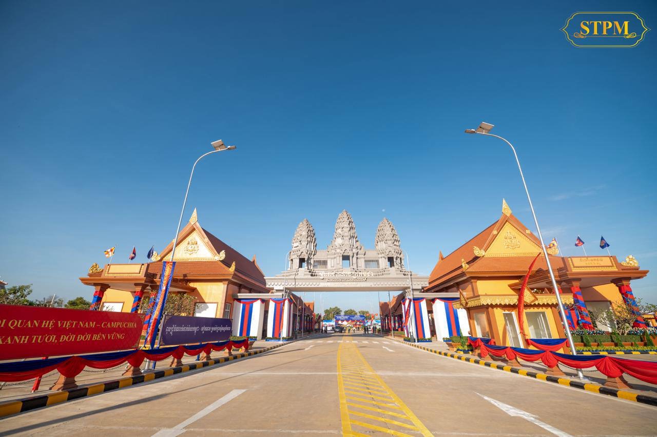 ថ្នាក់ដឹកនាំទាំងពីរប្រទេស