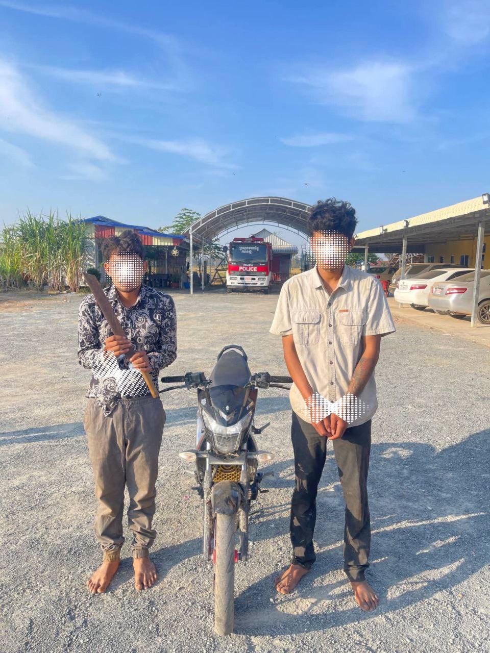 រថយន្តម៉ូតូដែលត្រូវបានដកហូត
