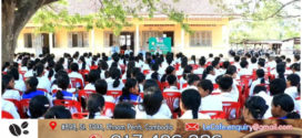 មន្ត្រីជំនាញផ្សព្វផ្សាយច្បាប់ចរាចរណ៍ផ្លូវគោកជូនដល់សិស្សានុសិស្សនៅអនុវិទ្យាល័យរំដួល ក្នុងស្រុកព្រះនេត្រព្រះ
