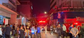 ឆេះអាគារខុនដូរមួយកន្លែងក្នុងខណ្ឌបឹងកេងកង​ ផ្អើលដល់អាជ្ញាធរចេញរថយន្តពន្លត់អគ្គិភ័យអន្តរាគមន៍បាញ់ទឹកពន្លត់
