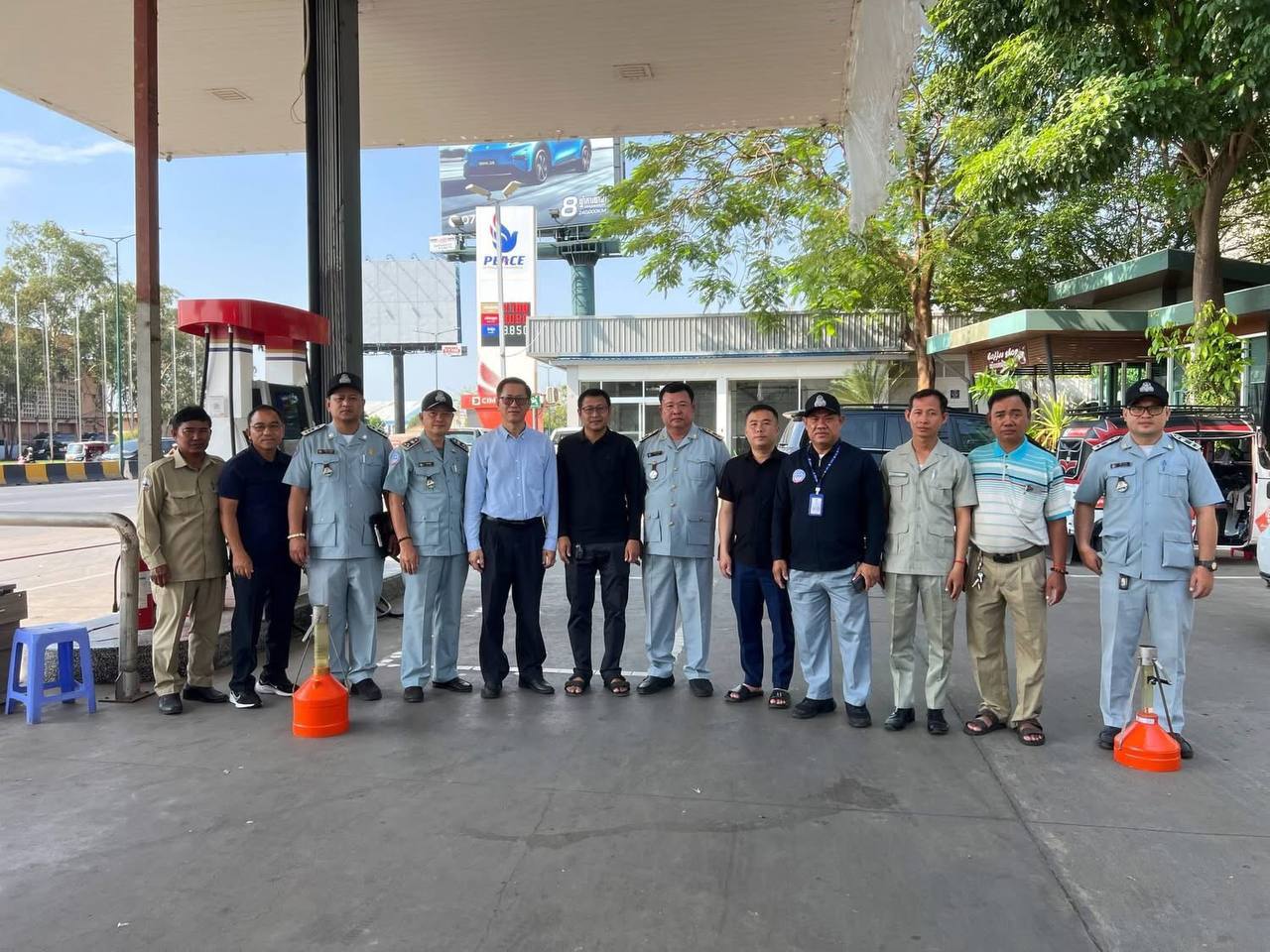 ក្រុមការងារត្រួតពិនិត្យស្ថានីយ