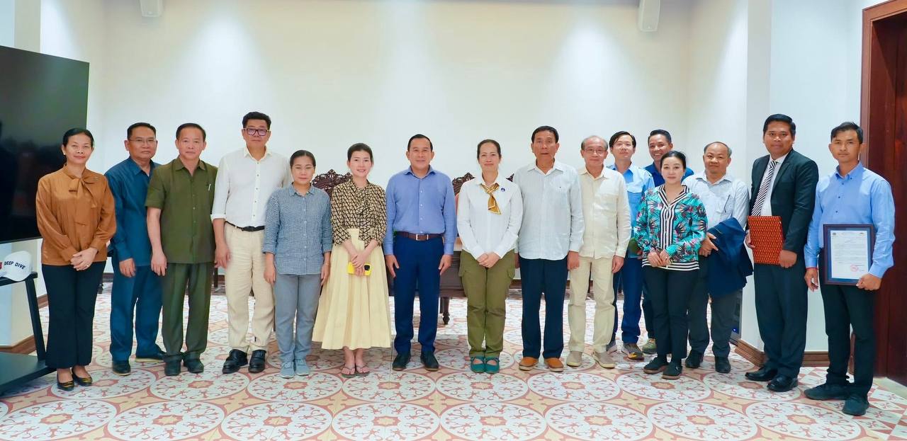 សេវាកម្មនៅកោះទទឹង
