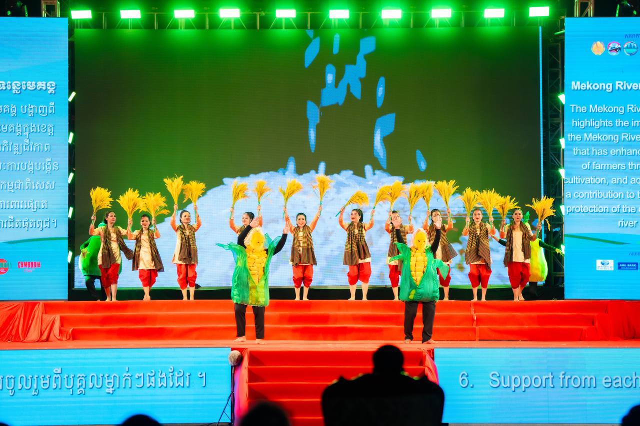 អភិបាលខេត្តក្រចេះ