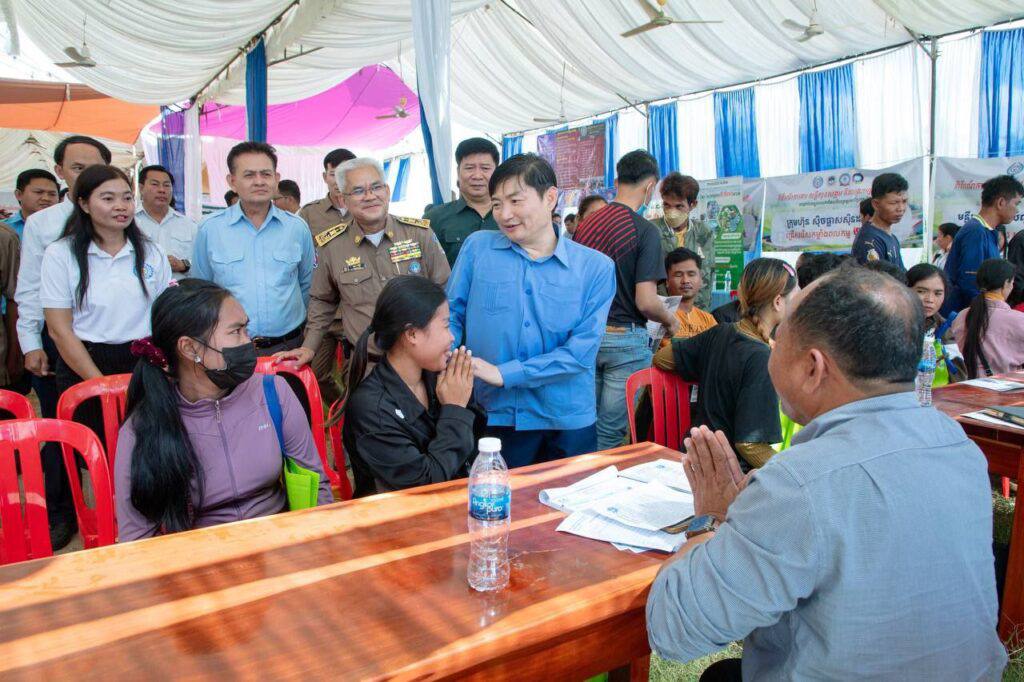 សេវាសុខភាពសម្រាប់ពលករ