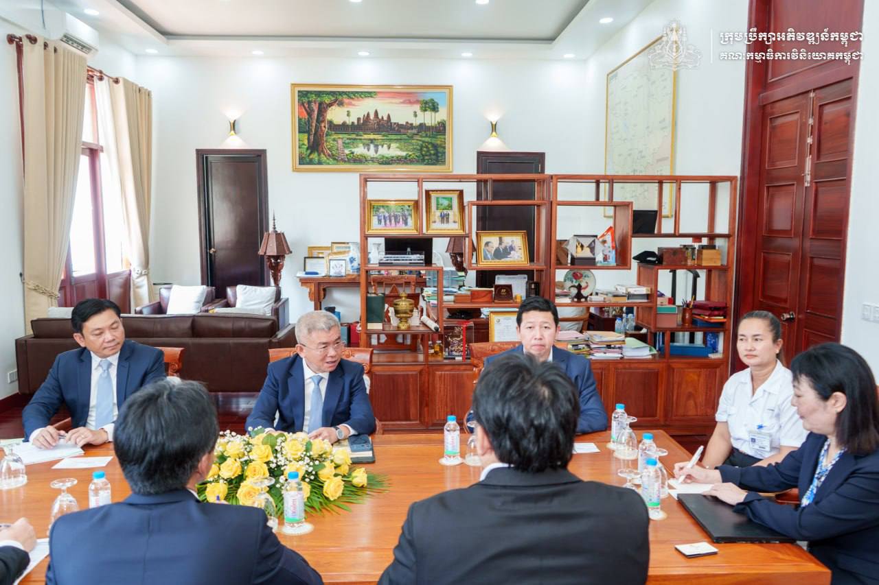 កិច្ចប្រជុំរវាងមន្ត្រី CDC និងក្រុមហ៊ុន YAZAKI