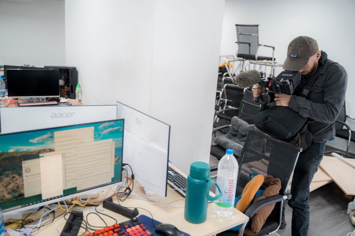 សមត្ថកិច្ចកំពុងធ្វើការ