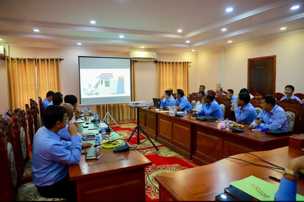 កិច្ចប្រជុំគណបក្ស