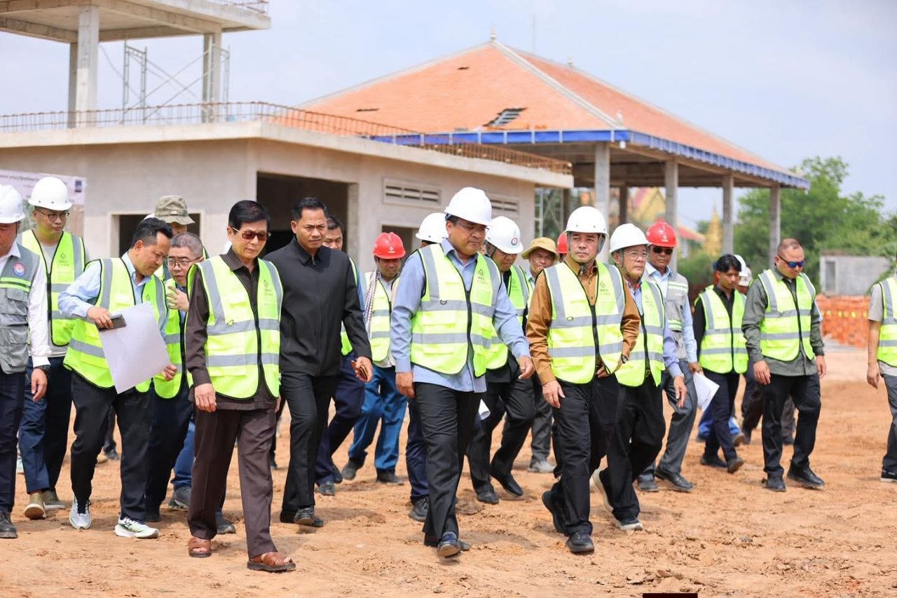 អ្នកនាំពាក្យក្រសួងសាធារណការនិងដឹកជញ្ជូន : ប្រព័ន្ធស្វ័យប្រវត្តិកម្មផ្តល់សេវាចំនួន៥ របស់ក្រសួងសាធារណការ និងដឹកជញ្ជូនកំពុងប្រតិបត្តិការ