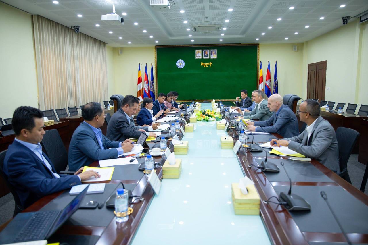 កិច្ចសន្ទនាការងារ