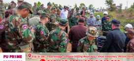អ្នកនាំពាក្យក្រសួងការពារជាតិ៖ មន្ត្រីស៊ីម៉ាក់ បានបង្ហាញជូនគណៈប្រតិភូទាំង ១២ប្រទេស អំពីប្រភេទគ្រាប់សំណល់យុទ្ធភណ្ឌមិនទាន់ផ្ទុះ និងប្រភេទគ្រាប់បានប្រើប្រាស់របស់យោធាថៃ ក្នុងអំឡុងពេលវាយប្រហារមកលើប្រាសាទព្រះវិហារ មានចំនួនសរុប ១២២៣គ្រាប់