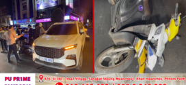 យុវជនម្នាក់ជិះម៉ូតូបុករថយន្តកំពុងបើកឆ្លងផ្លូវ បណ្ដាលឲ្យរងការខូចខាត