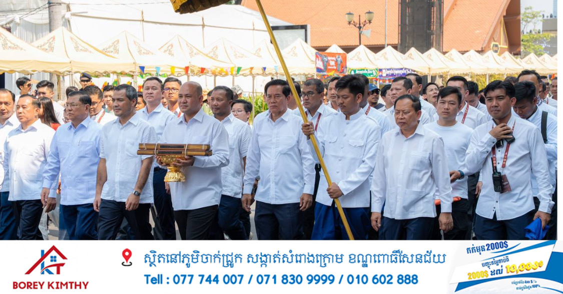 លោក ហ៊ុន ម៉ានី ដង្ហែព្រះពុទ្ធប្បដិមាពីវត្តឧណ្ណាលោមមកគង់លើបុសប្បុក និងស្រង់ព្រះនៅរមណីដ្ឋានវប្បធម៌ប្រវត្តិសាស្ត្រវត្តភ្នំ