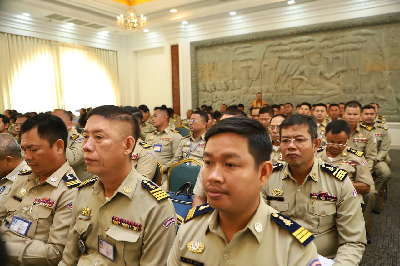 អនុវត្តនានា