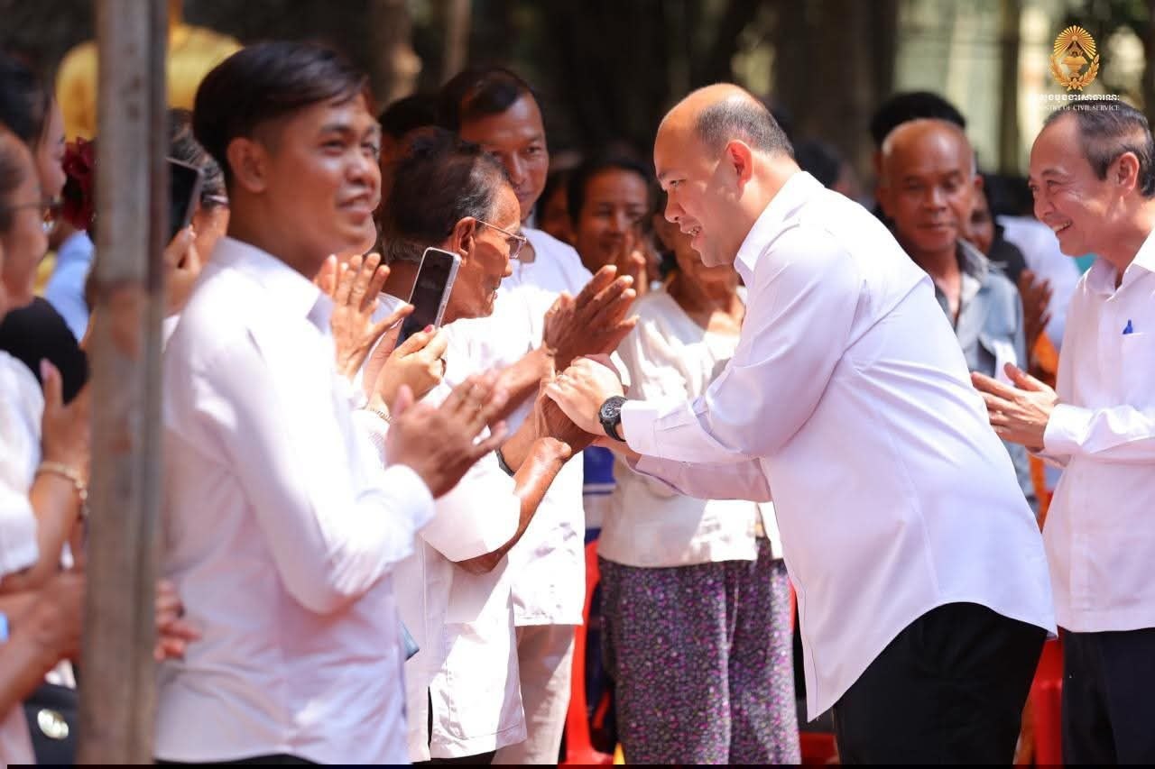 ពិធីស្រោចស្រពព្រះសុគន្ធវារី