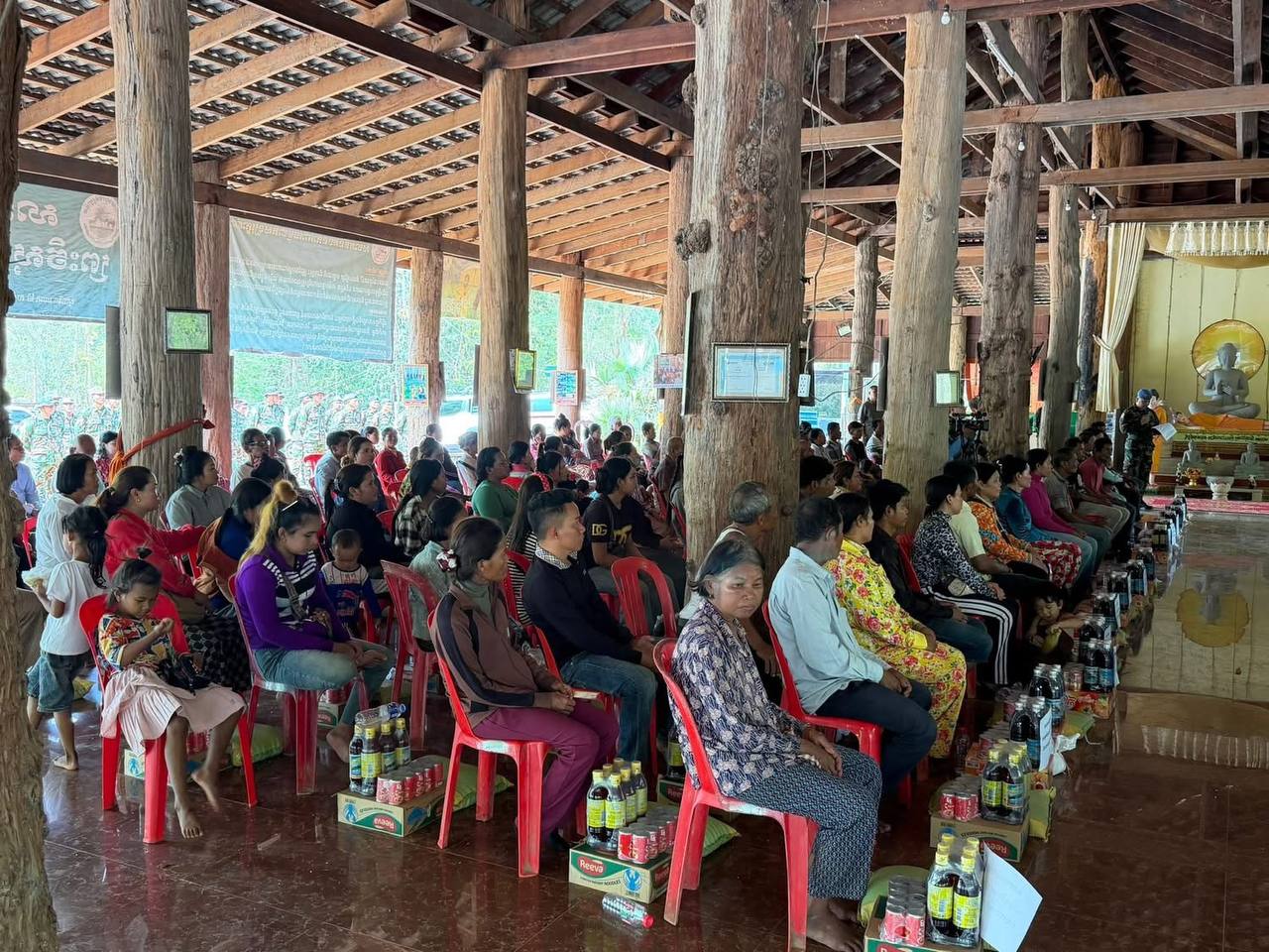 ការងារបោសសម្អាតមីននៅតំបន់