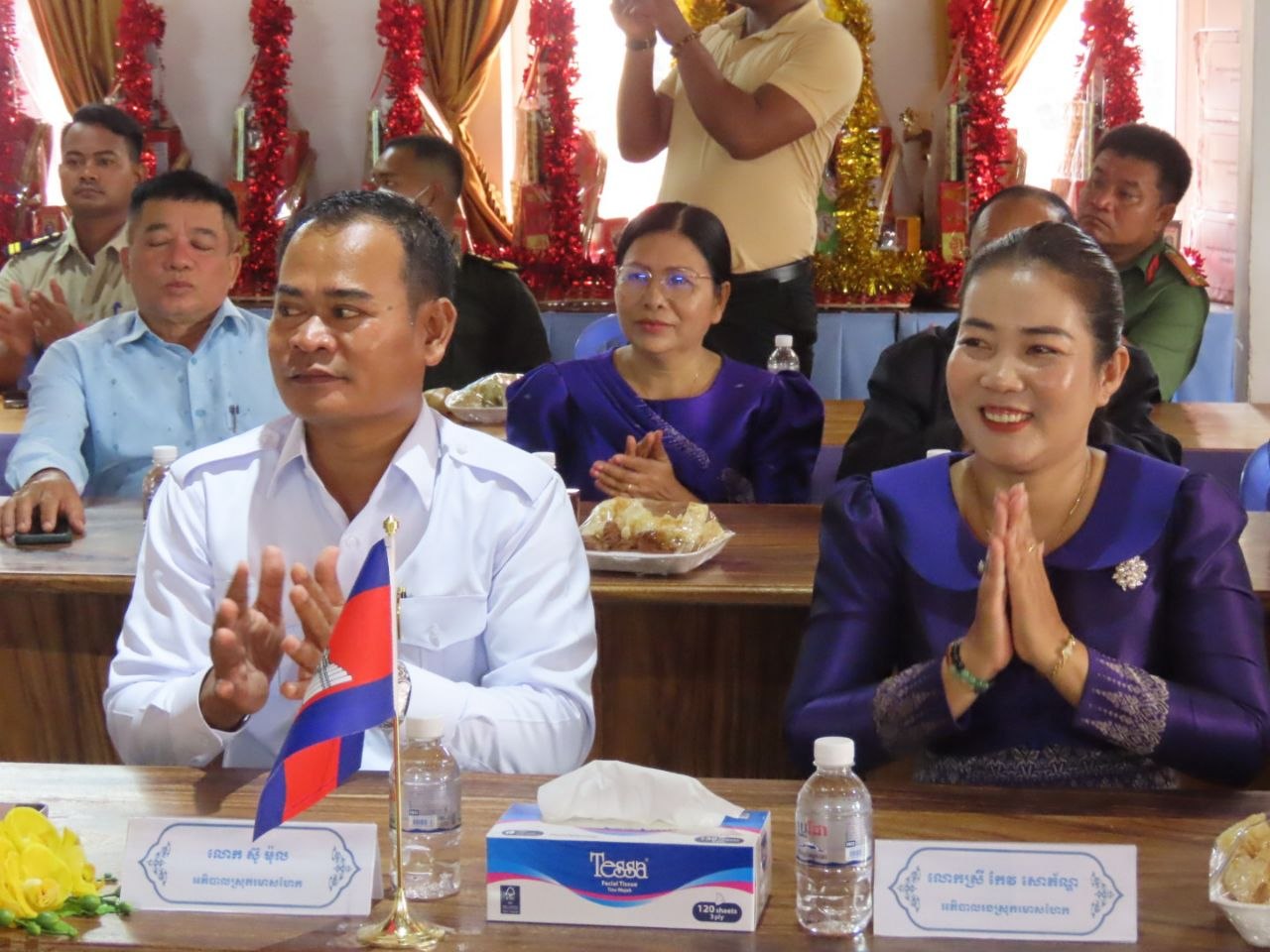 ជួបជុំអាជ្ញាធរព្រំដែនកម្ពុជា-វៀតណាម