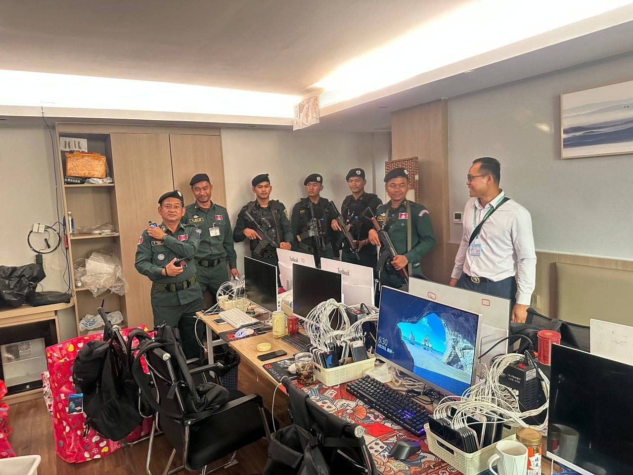 វត្ថុតាងដកហូត