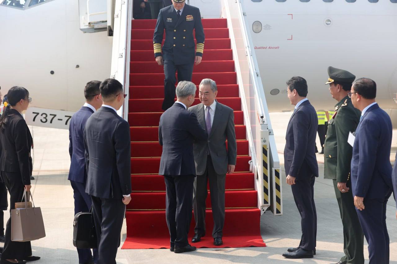 ទំនាក់ទំនងយុទ្ធសាស្ត្រ