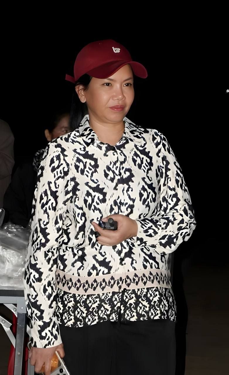 ត្រួតពិនិត្យជនបរទេសខុសច្បាប់