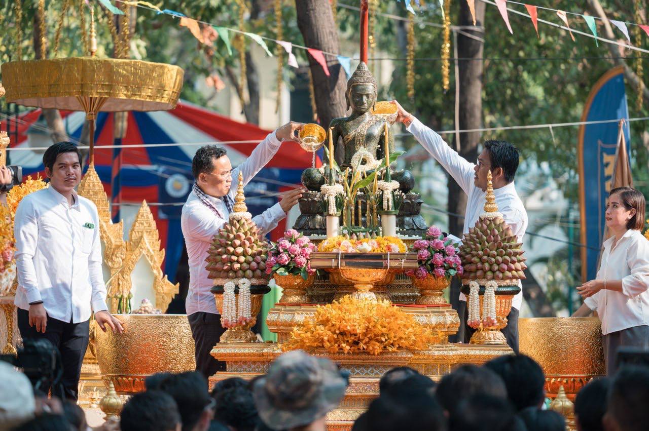 ពិធីបុណ្យចូលឆ្នាំ