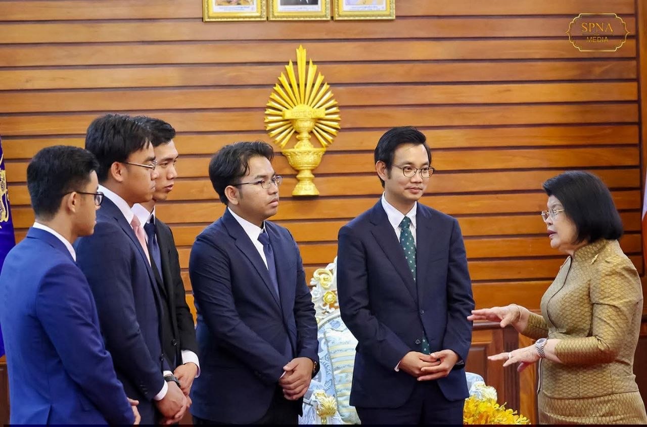 រូបថតរួមជាការចងចាំ