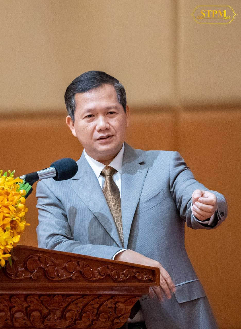 សម្ដេចធិបតី​ ហ៊ុន​ ម៉ាណែត​៖​ ខ្ញុំបានឃើញបណ្ដាញសារព័ត៌មានថៃចុះផ្សាយព័ត៌មាន ពាក់ព័ន្ធនឹងករណីដែលមានបណ្ដាញលួចនាំប្រេងខុសច្បាប់ ពីប្រទេសថៃចូលមកលក់នៅកម្ពុជានៅក្នុងពេលនេះ