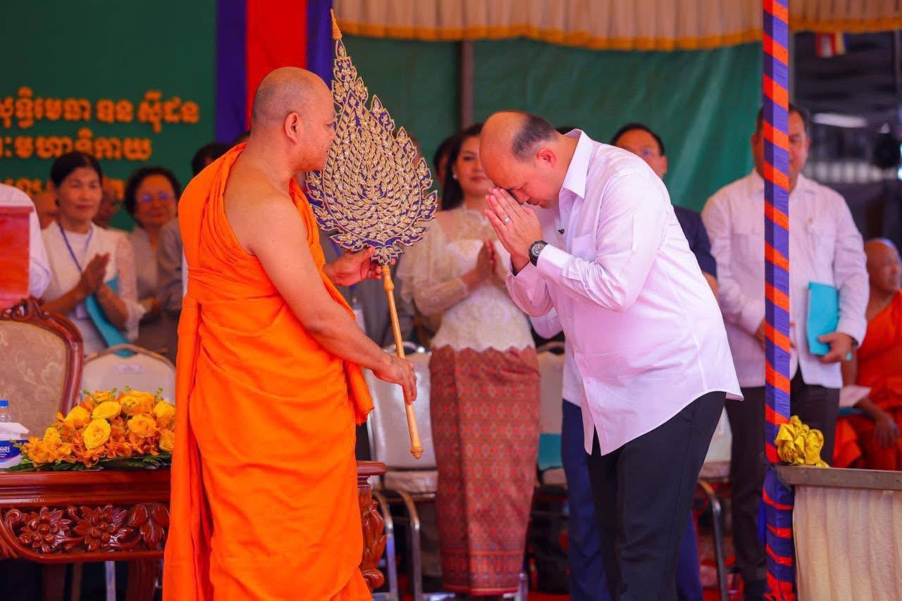 ពិធីស្រោចស្រពព្រះសុគន្ធវារី