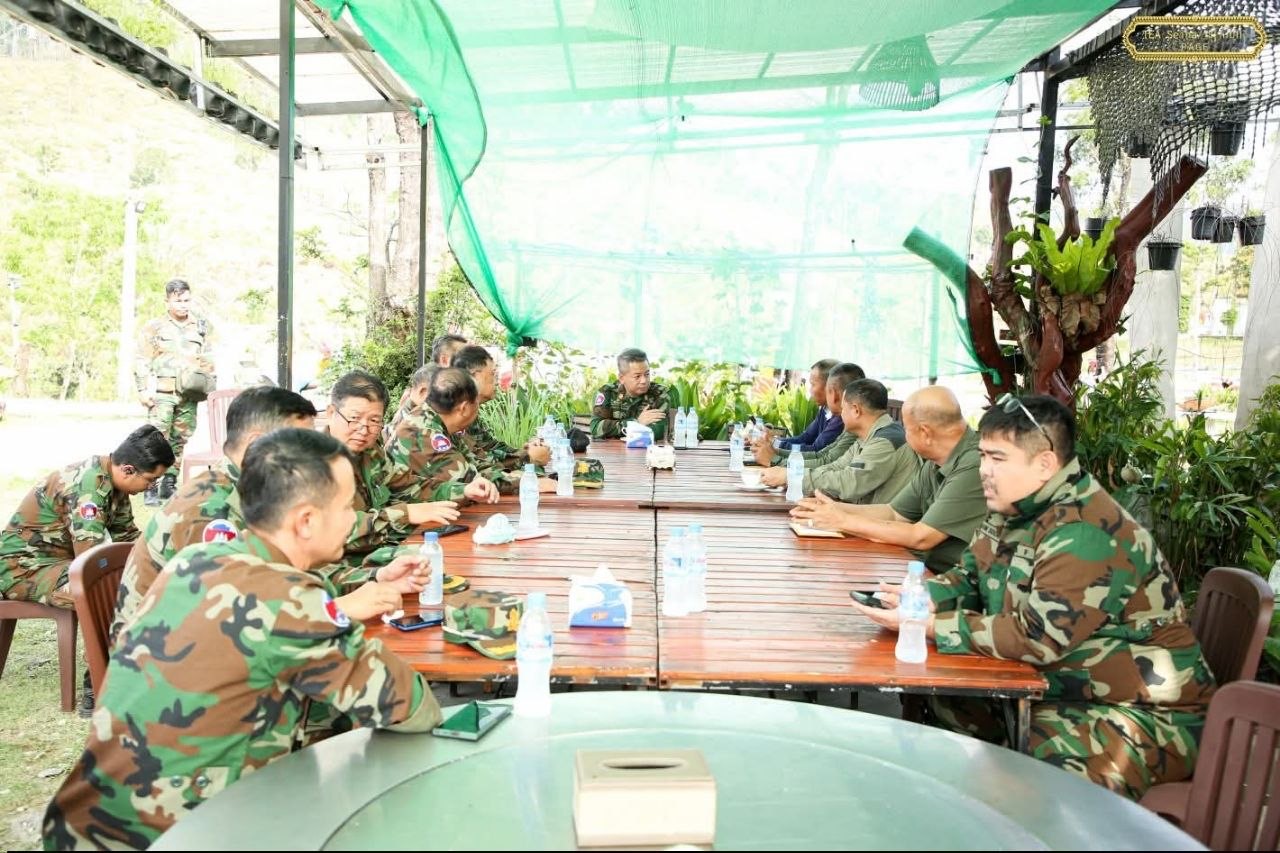 យោធិនកំពុងបំពេញការងារ