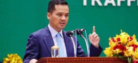 អ្នកនាំពាក្យ​៖​ លោកអភិសន្តិបណ្ឌិត ស សុខា​ ចេញគោលការណ៍ឱ្យតែត្រួតពិនិត្យអាវុធជាតិផ្ទុះ និងគ្រឿងស្រវឹង តែចាប់ផាកពិន័យ និងច្បាប់ល្បឿន ត្រូវផ្អាកជាបណ្តោះអាសន្ន