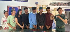 ឃាត់ខ្លួនអ្នកទិញតាមផ្លូវ ឈានដល់ការឆ្មក់ចូលបន្ទប់ជួលចាប់មេក្លោងជួញដូរគ្រឿងញៀន និងបក្សពួក ៦នាក់ទៀត ខណៈកំពុងចាក់ថ្នាំចោលក្នុងបង្គន់