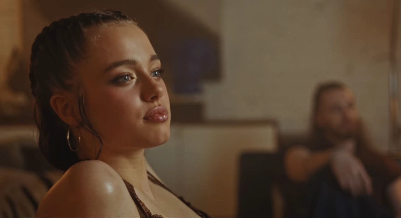 Shiloh Jolie in K-pop video