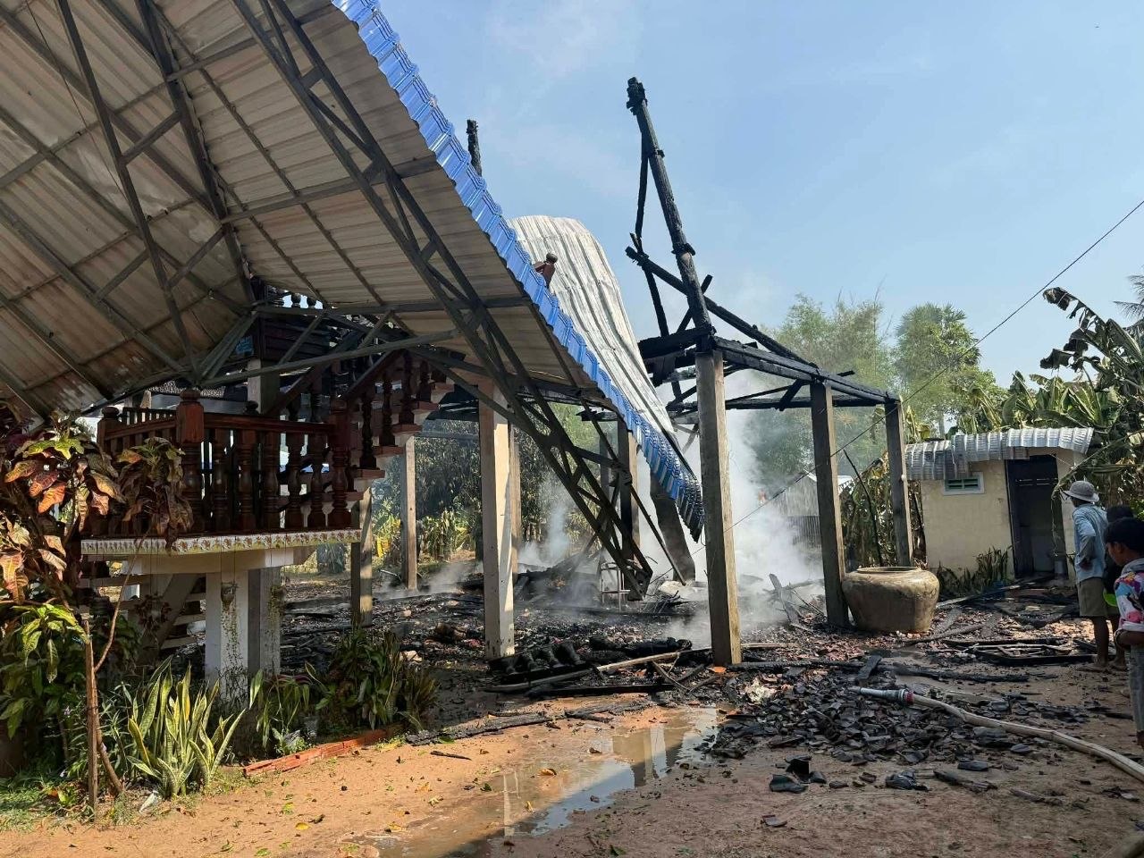 អគ្គីភ័យឆាបឆេះផ្ទះ