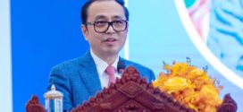 រដ្ឋលេខាធិការក្រសួងយុត្តិធម៌ លោក ឯម ច័ន្ទមករា អញ្ជើញចូលរួមការតាំងពិព័រណ៍ផលិតផលខ្មែរ លើកទី៣ ក្រោមប្រធានបទ «រួមគ្នាផលិត រួមគ្នាប្រើផលិតផលជាតិ»