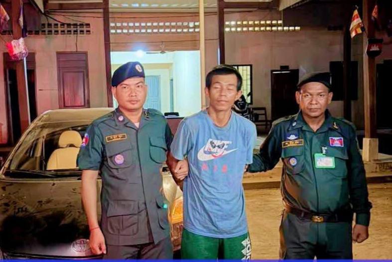 តាមចាប់ខ្លួនជនសង្ស័យម្នាក់លួចរថយន្តពីភ្នំពេញរត់ទៅដល់ខេត្តក្រចេះ