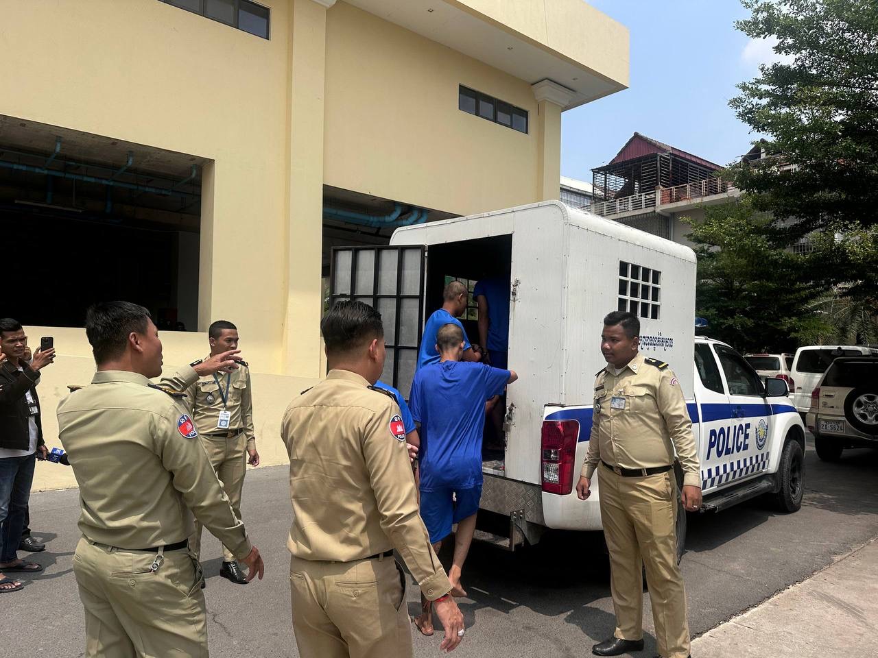 ជនសង្ស័យត្រូវបញ្ជូនទៅតុលាការ