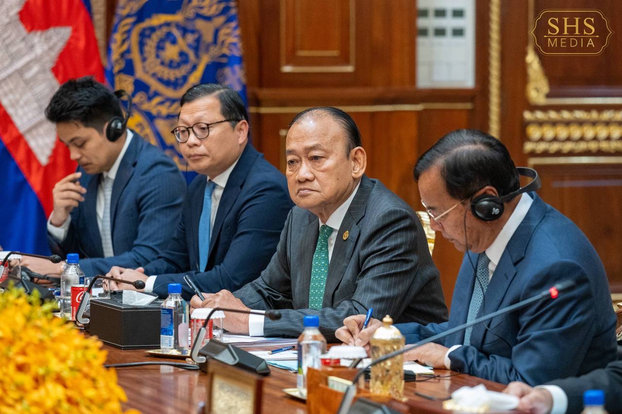 ជំនួប ហ៊ុន សែន និង វ៉ាង យី