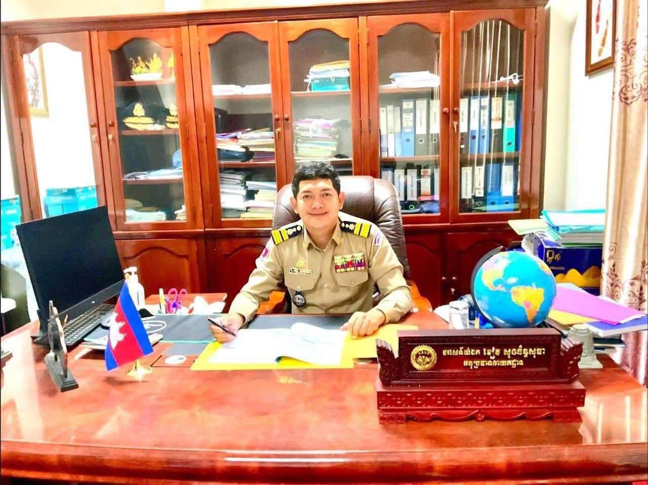 មន្ត្រីនគរបាលបុណ្យស័ក្តិខ្ពស់ម្នាក់ ប្រើអំណាចគំរាមវាយខ្នោះភាគីម្ខាងទៀតបញ្ជូនទៅដាក់គុក ក្រោយកើតមានគ្រោះថ្នាក់ចរាចរណ៍នៅខណ្ឌច្បារអំពៅ